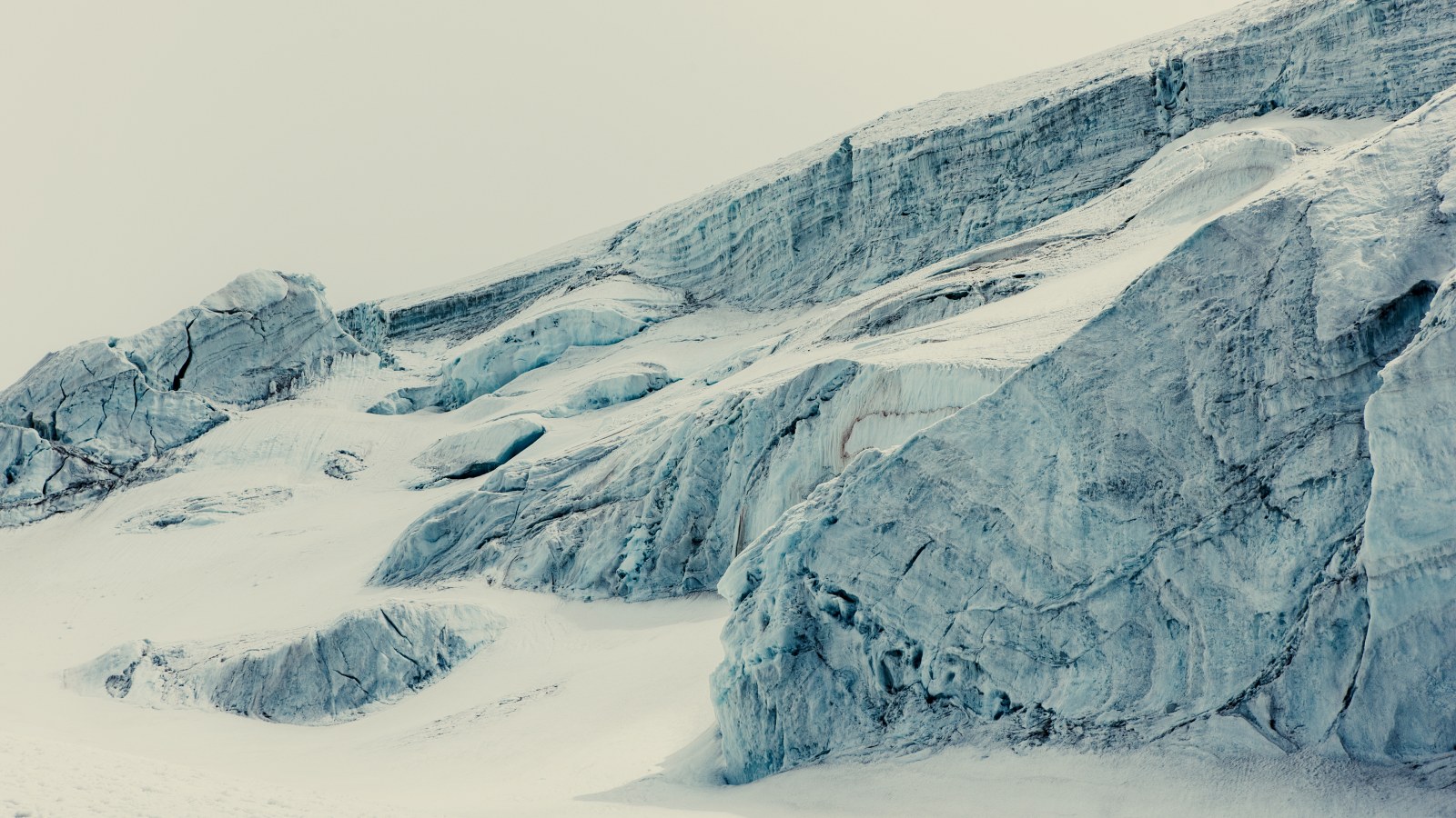 Glacier Ice Field — Winter wallpaper