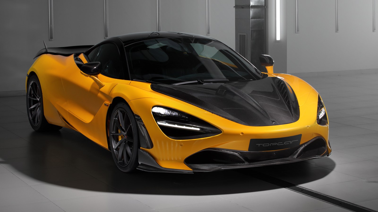 Orange McLaren 720S — Cars wallpaper