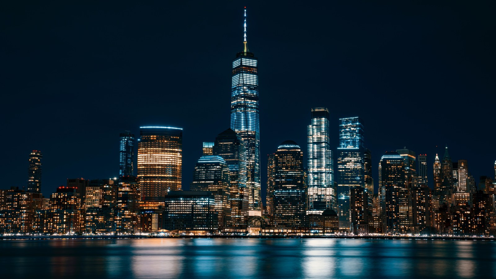 Tower in Moody Natural Light — City wallpaper