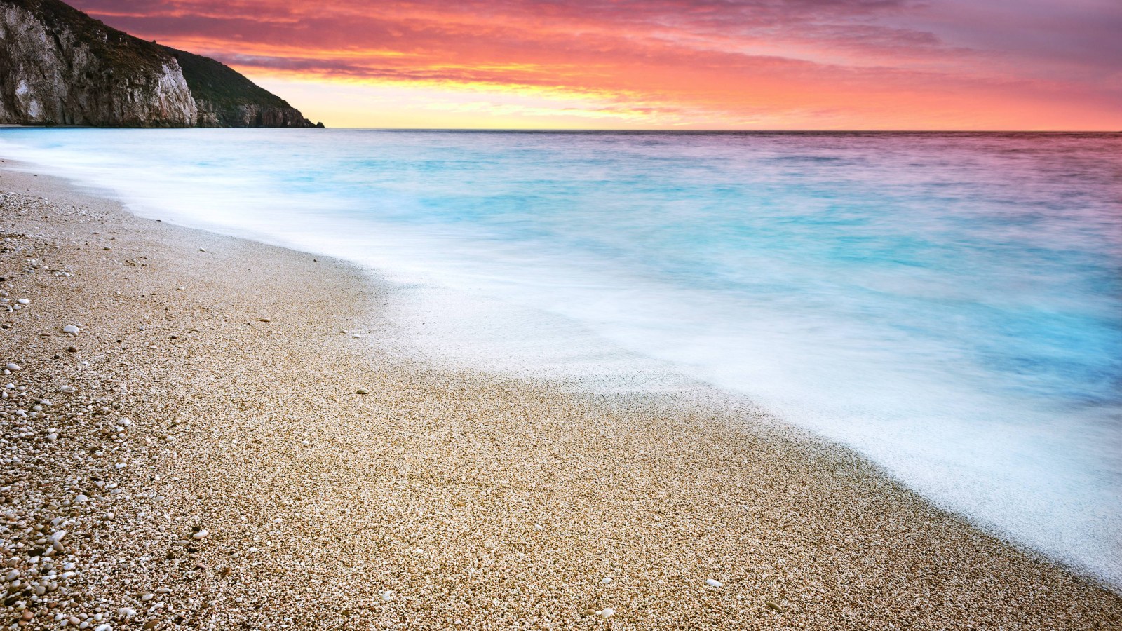 Soft Pastel Beach and Sea 4K Wallpaper — Nature wallpaper