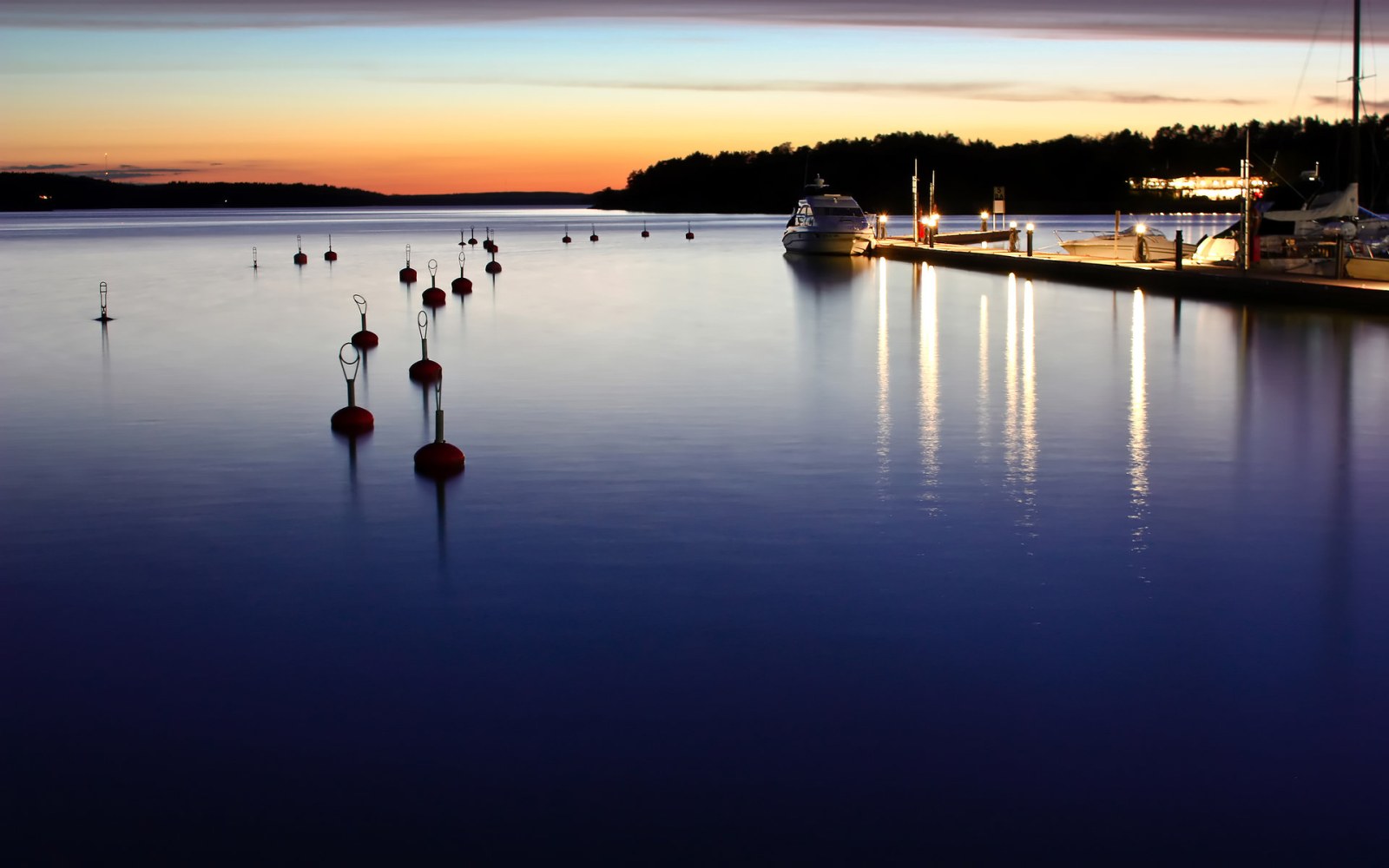 Calm Harbor at Blue Hour Wallpaper — Nature wallpaper