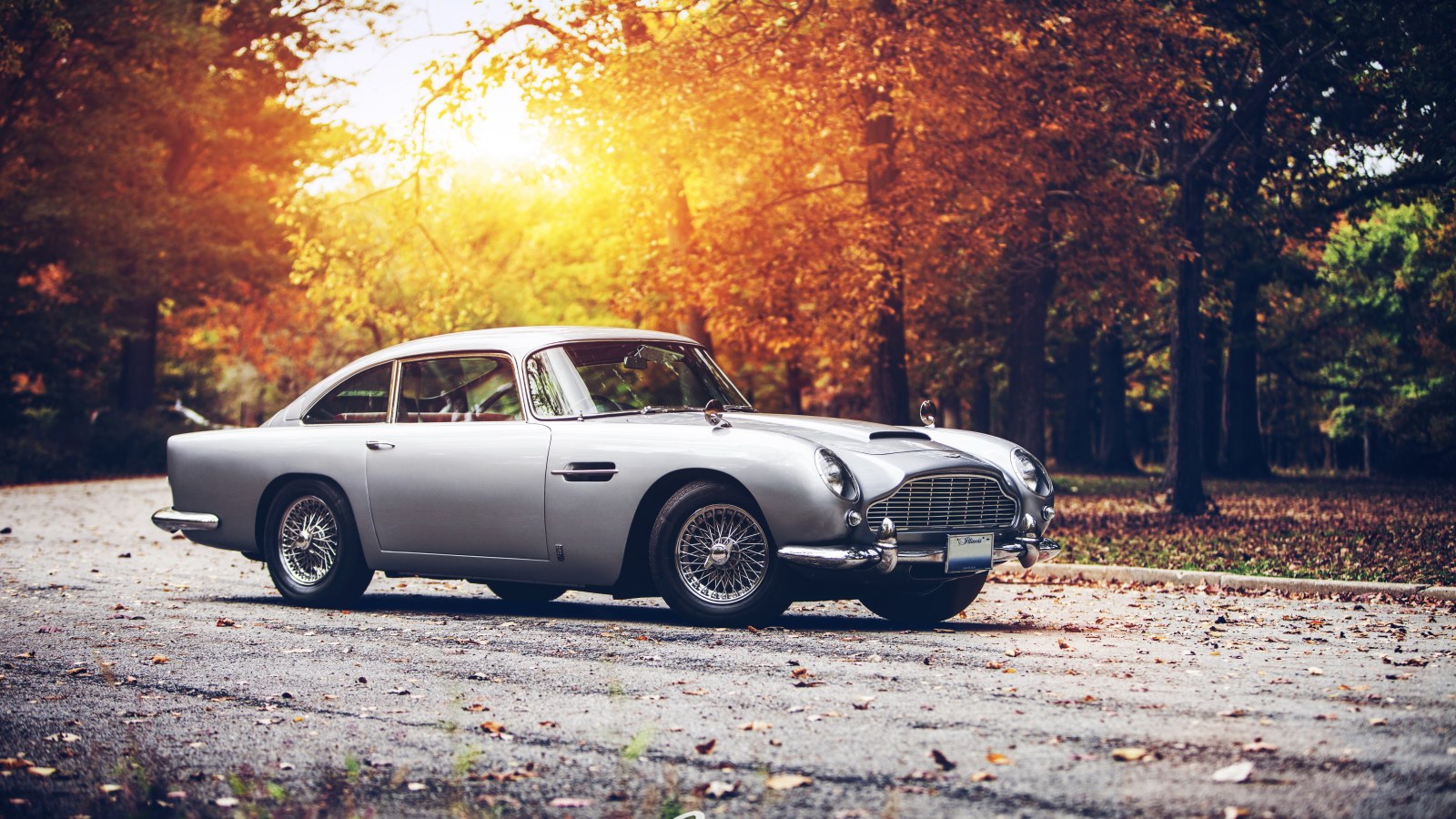 Classic Car — Autumn wallpaper