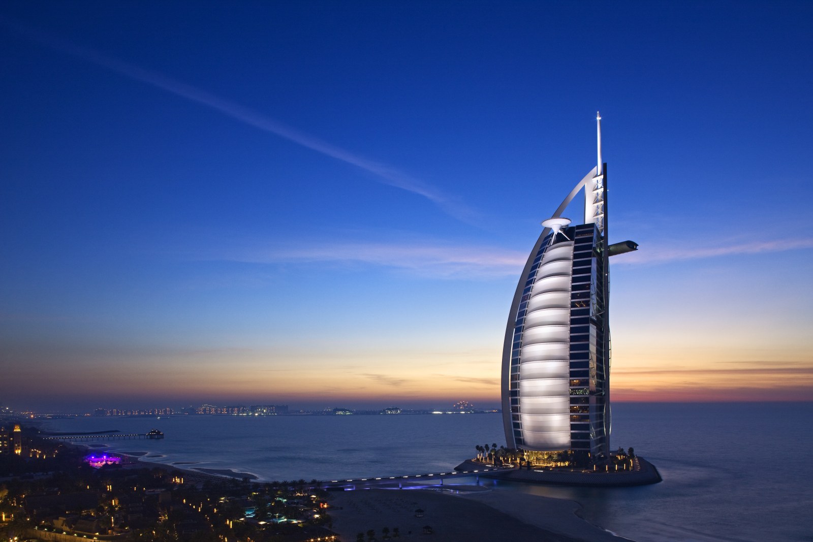 Burj Al Arab Luxury Hotel Dubai Wallpaper — City wallpaper