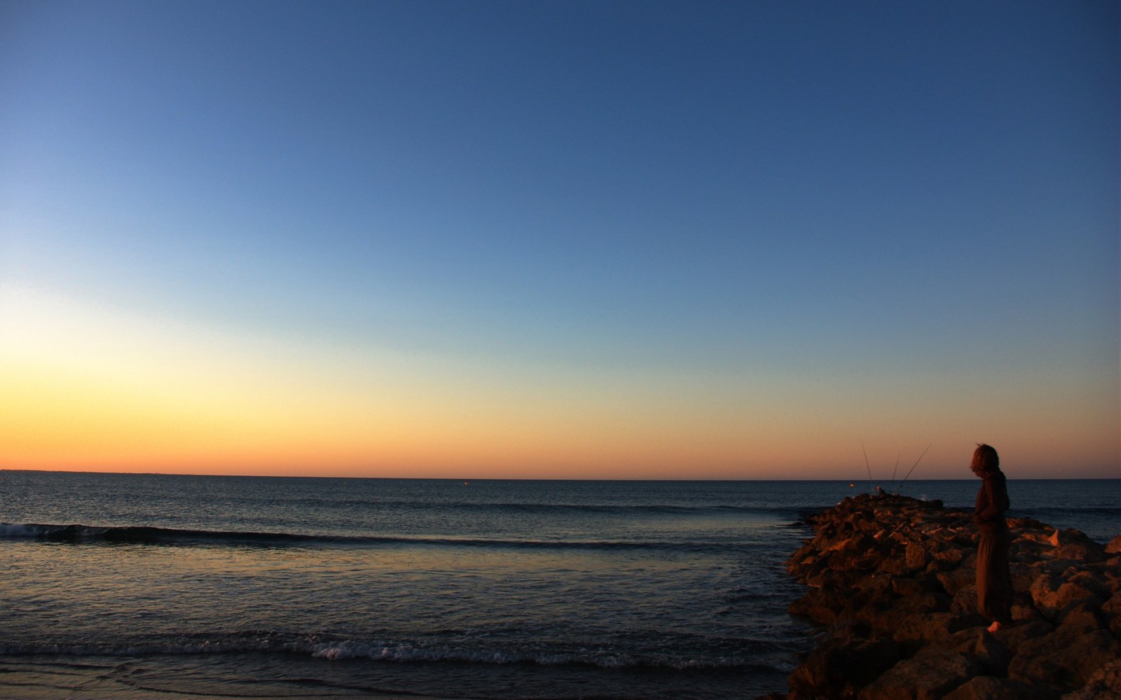 Quiet Coast at Blue Hour Wallpaper — Nature wallpaper