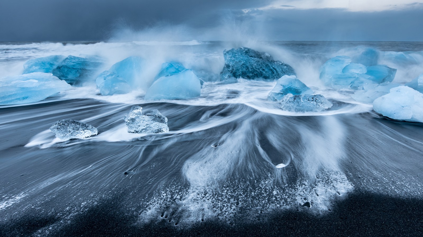 Icy Waves on a Blue Shore — Ocean & Beach wallpaper