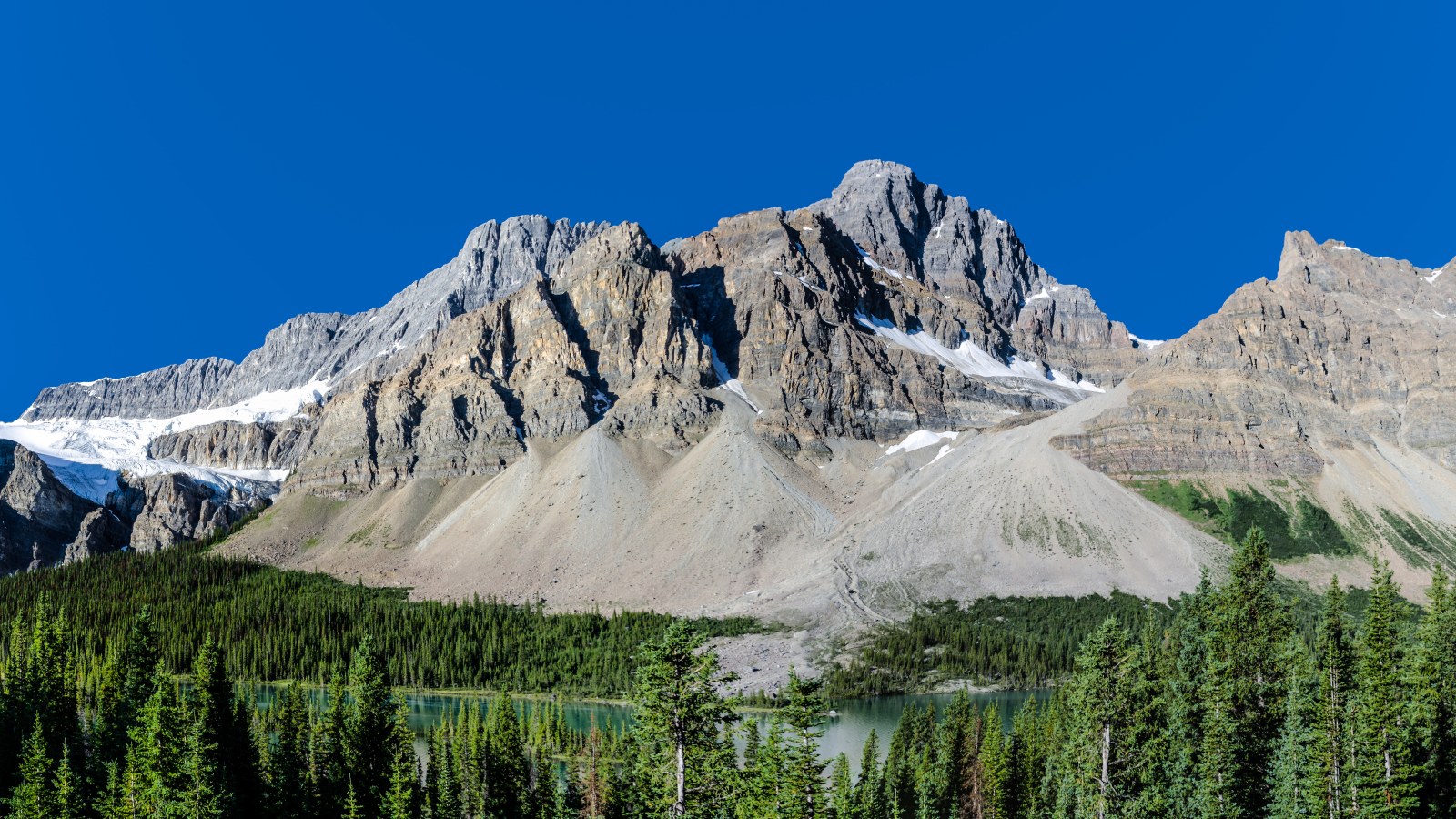 Bow Lake beim Icefields Parkway — Nature wallpaper
