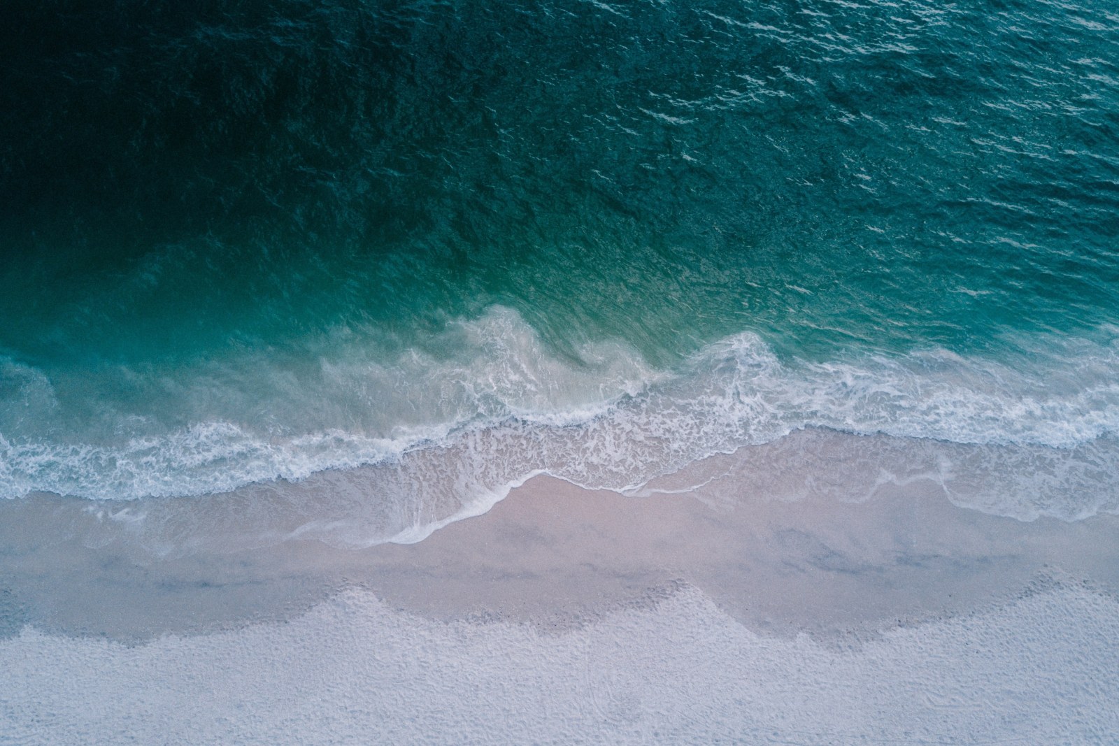 Emerald Waves Rolling In — Ocean & Beach wallpaper