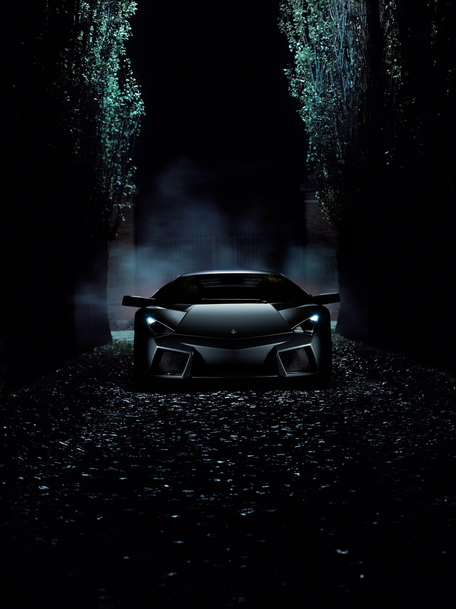 Lamborghini Reventon Black Wallpaper — Cars wallpaper