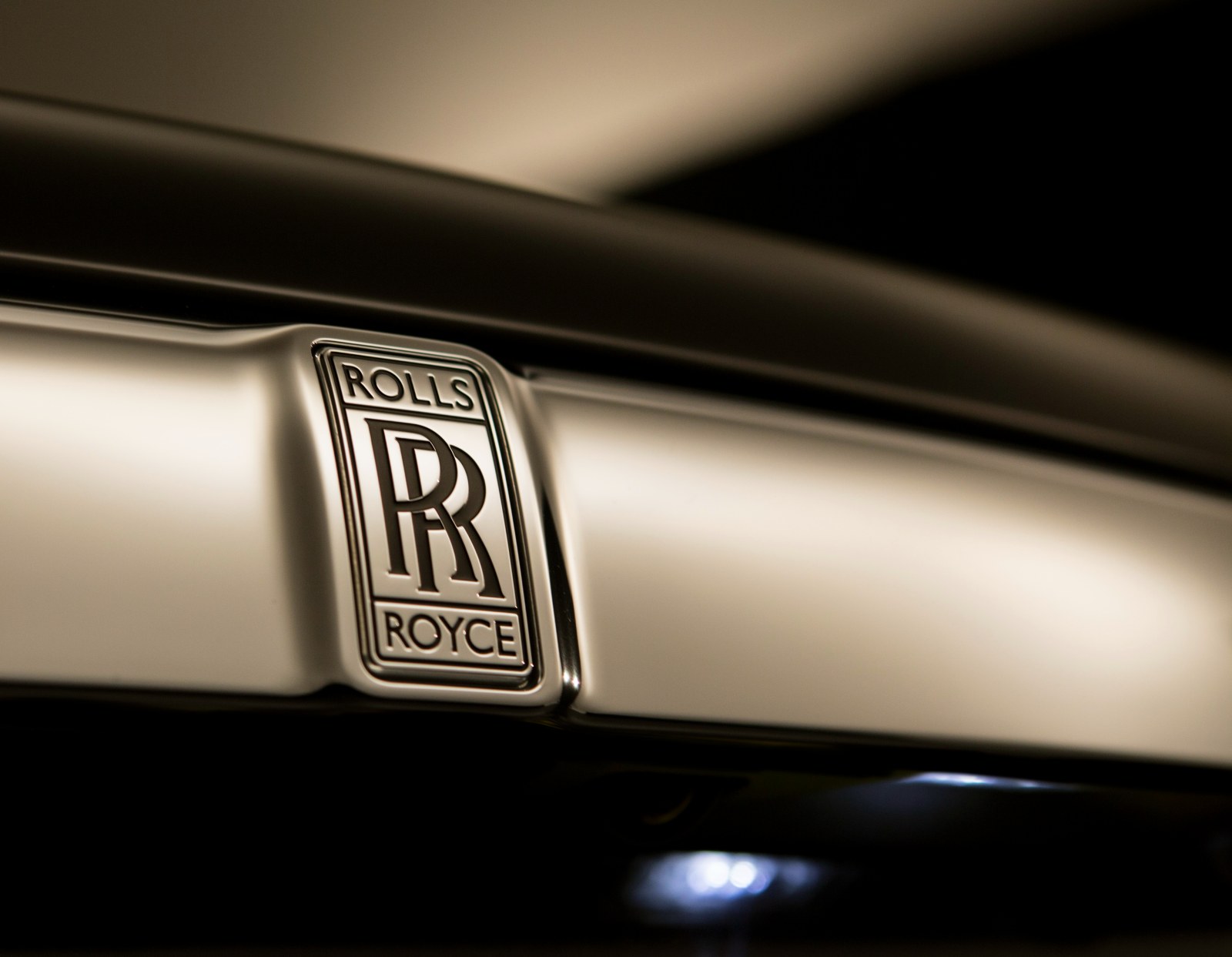 Rolls Royce Dawn Inspired By Music 2018 Logo Wallpaper — Cars wallpaper