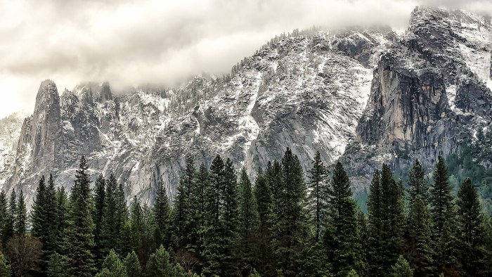 Snow Covered Mountain Range 4K Wallpaper — Nature wallpaper