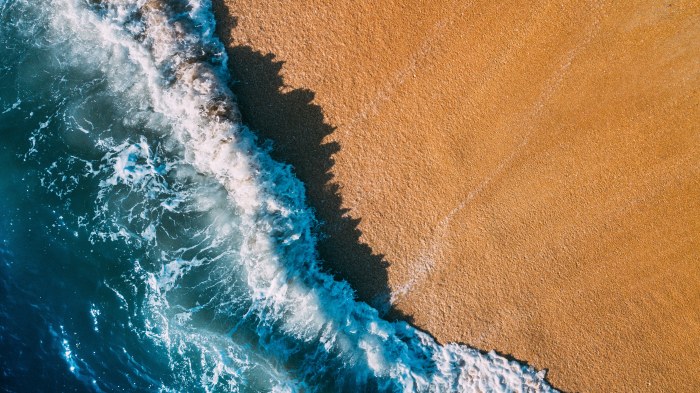 Waves Meet Orange Sand — Ocean & Beach wallpaper