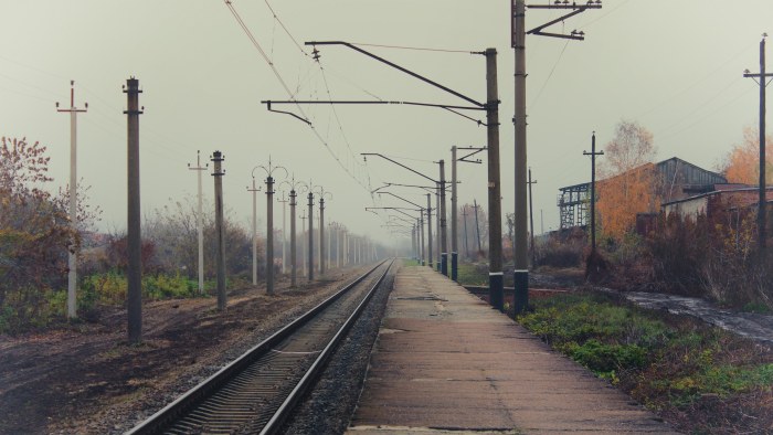 Landscape 4K Wallpaper 2 — Trains wallpaper