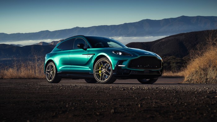 Aston Martin Dbx Car Cars — Cars wallpaper