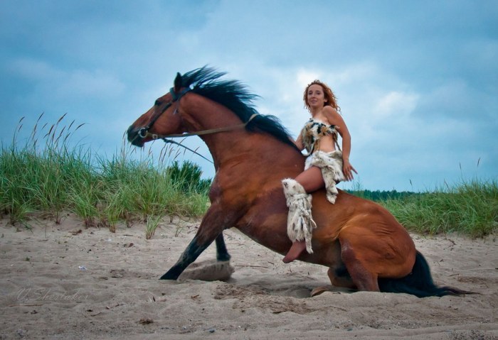 Woman and Horse in a Sandy Landscape Wallpaper — Animals wallpaper