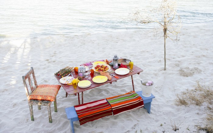 Picnic Table in a Snowy Landscape Wallpaper — Nature wallpaper