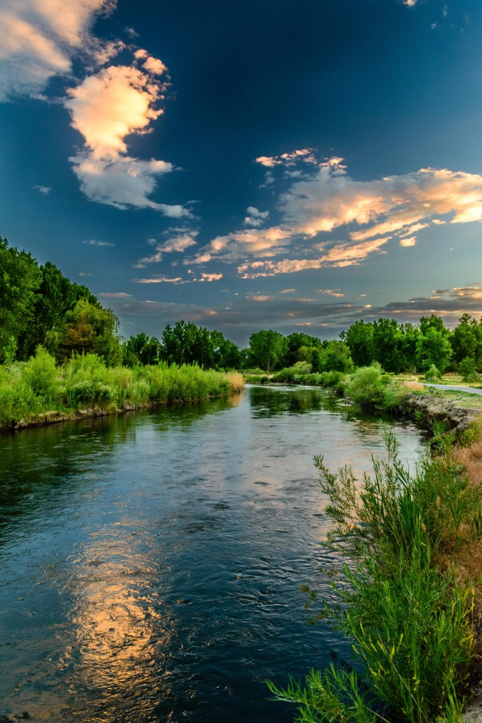 River in Cool Natural Light — Nature wallpaper