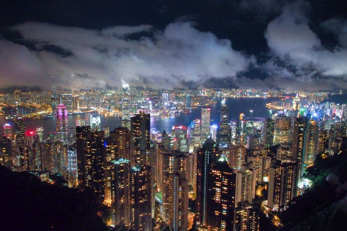 Nighttime Cityscape 4K Wallpaper — City wallpaper