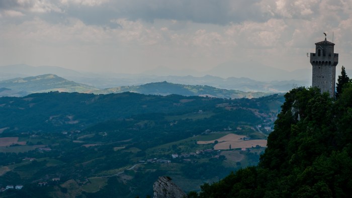 Mountains in Cool Natural Light — Mountains wallpaper