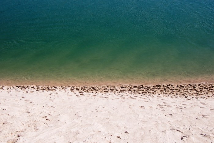 Soft Surf on White Sand — Ocean & Beach wallpaper