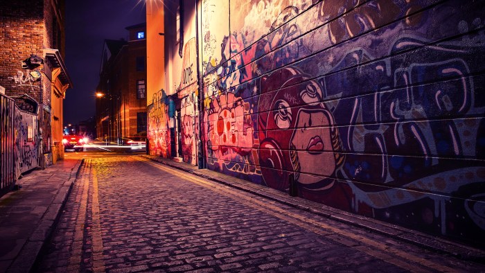Vivid Road with Cityscape — City wallpaper