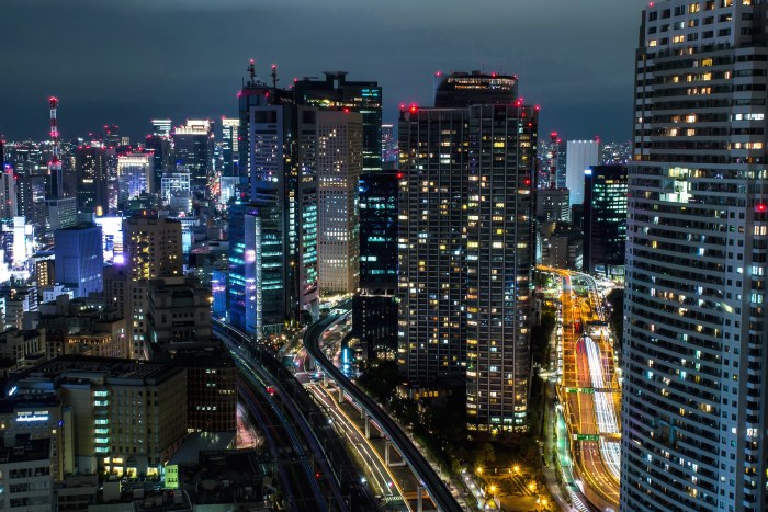Moody Cityscape Desktop Background — City wallpaper