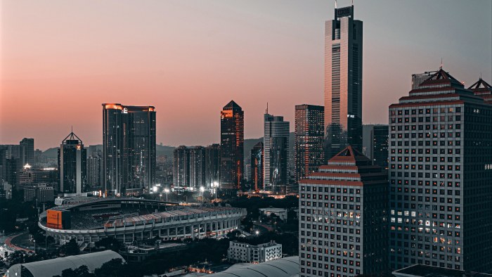 Cityscape in Beige Tones — City wallpaper